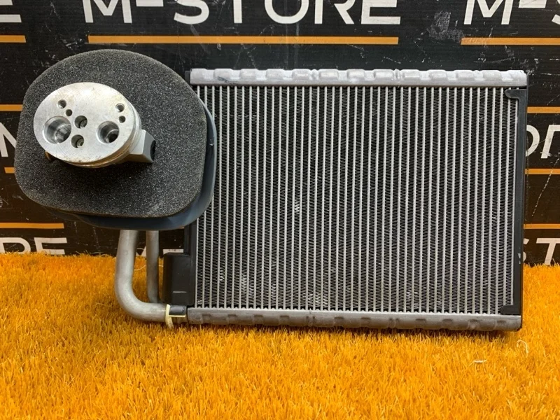 Испаритель кондиционера Bmw 6-Series 2013 64119383679 F06 N55B30A