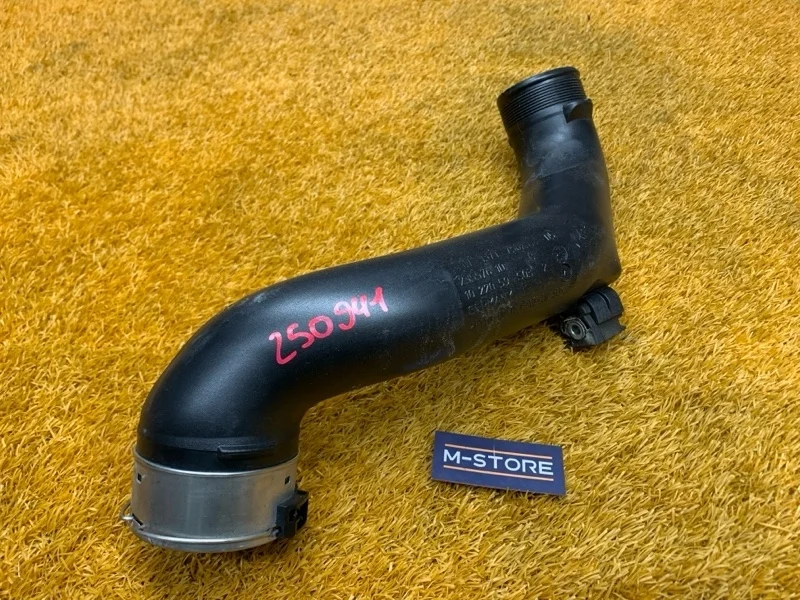 Патрубок интеркулера Bmw 7-Series 13717582314 F01