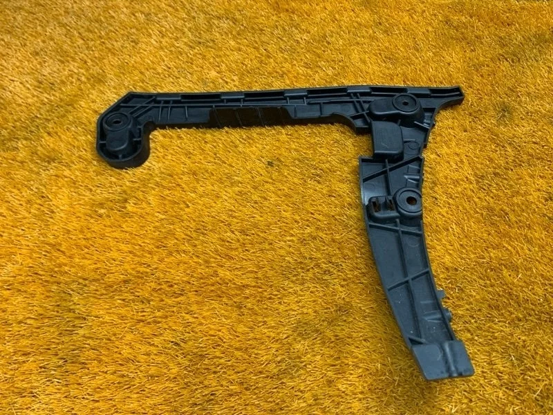 Крепление бампера Audi A4 2016 8W5807453 B9/8W CVKB, заднее левое