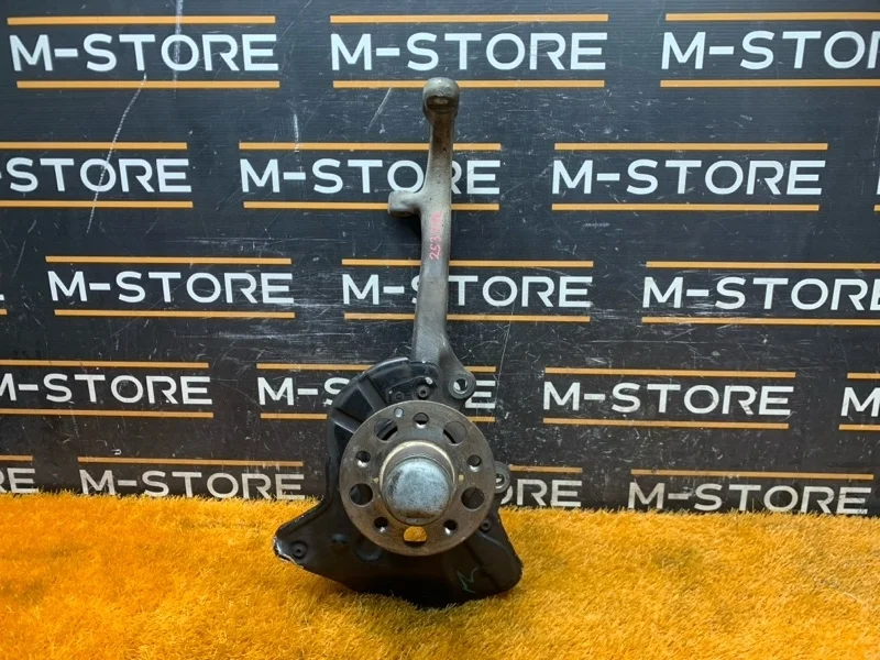 Ступица Mercedes-Benz S-Class 2007 A2213324501 W221 273.961, передняя левая