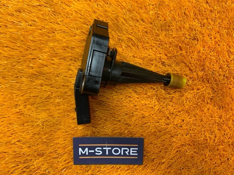 Датчик уровня масла Audi A4 2013 03C907660Q B8/8K CDNB