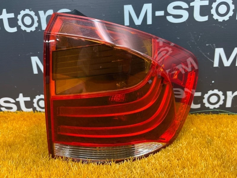 Фонарь задний Bmw X1 2010 63212990110 E84 N46B20B, правый