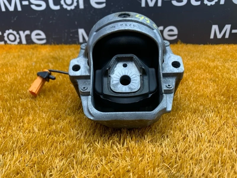 Подушка двигателя Audi A5 2010 8R0199381 8T CDN, правая