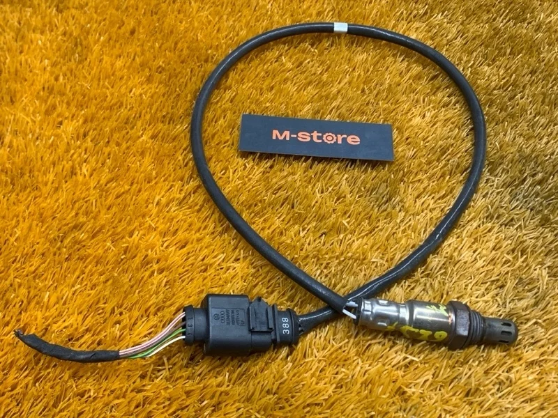 Датчик кислорода Volkswagen Passat 2015 04E906262AR B8/3G CZEA