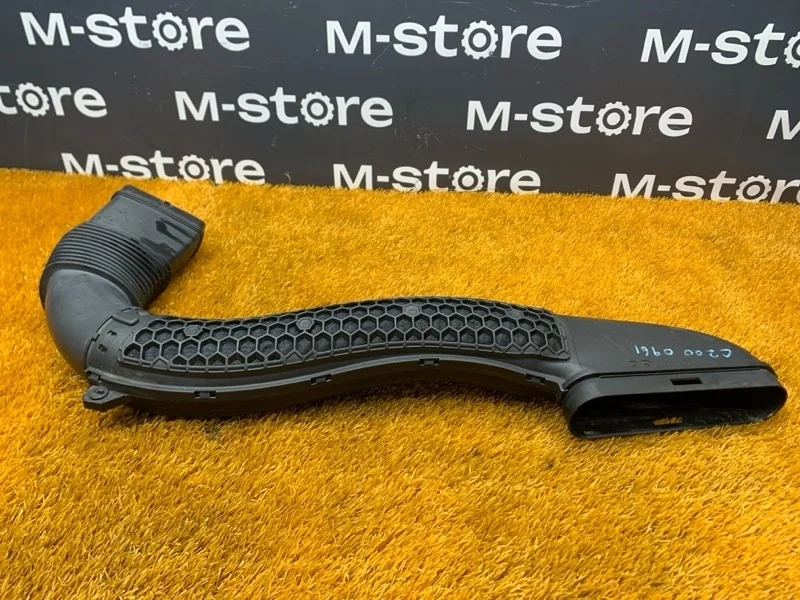 Патрубок воздушного фильтра Mercedes-Benz C-Class 2014 A2740900582 W205 274.920