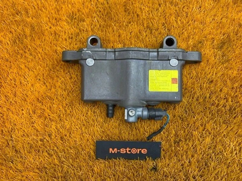 Пиропатрон петли капота Bmw 7-Series 2009 7191049 F01 N63B44A, левый