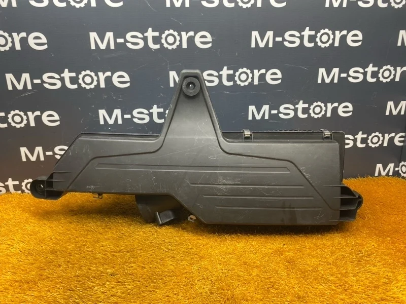 Корпус воздушного фильтра Bmw 1-Series 13717597582 F20