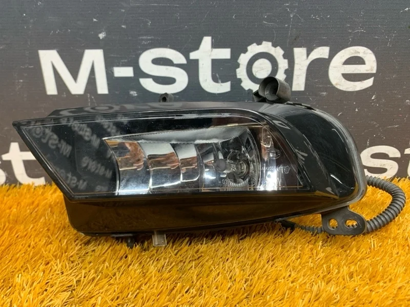 Фара противотуманная Audi A4 2013 8K0941699B B8/8K CDNB, левая