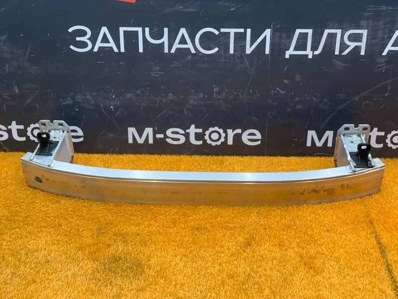 Усилитель бампера Audi Q3 8U0807109C 8U, передний