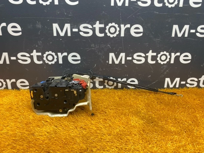 Замок двери Volkswagen Jetta 2006 3D2837016 1K BVY, передний правый