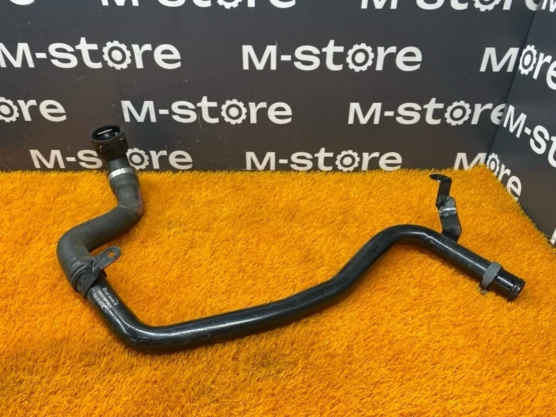 Патрубок радиатора нижний Volkswagen Touareg 2008 7L0122051D 7L BHK