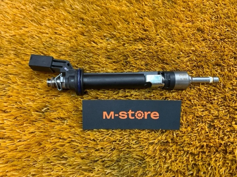 Форсунка топливная Volkswagen Passat Cc 2008 03H906036A B6/358 BWS