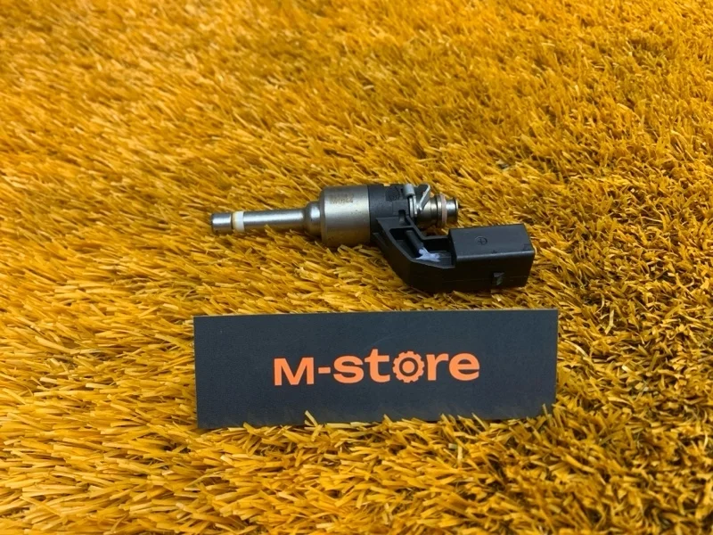 Форсунка топливная Volkswagen Passat Cc 2008 03H906036 B6/358 BWS