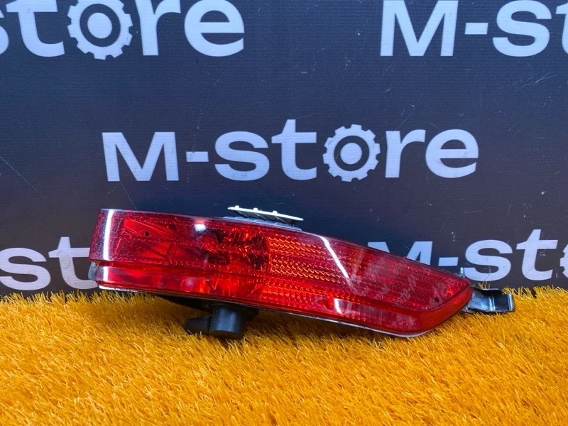 Фонарь в бампер Volkswagen Touareg 2011 7P6945702F 7P CGRA, правый