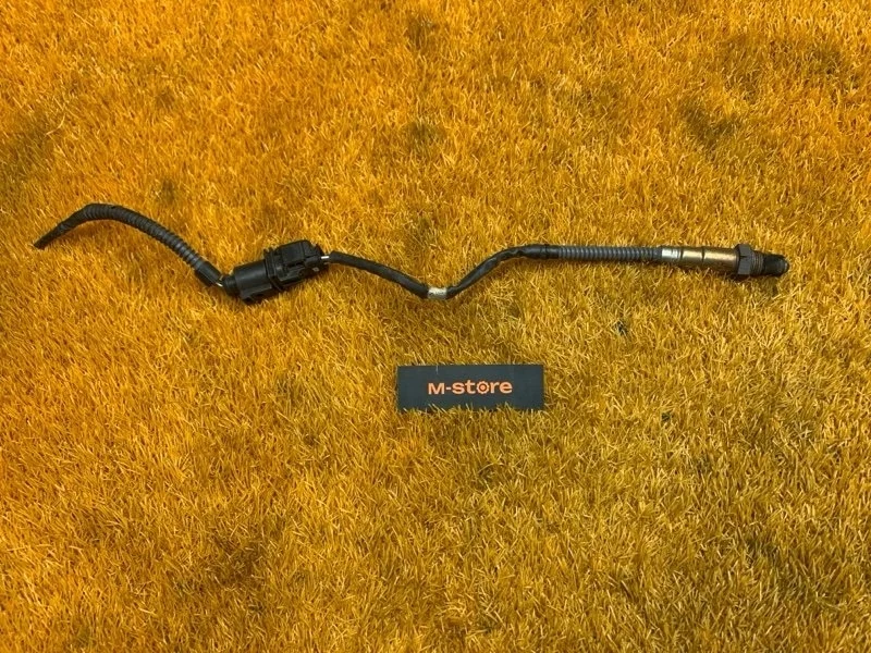 Датчик кислорода Volkswagen Touareg 2008 022906262CA 7L BHK, правый