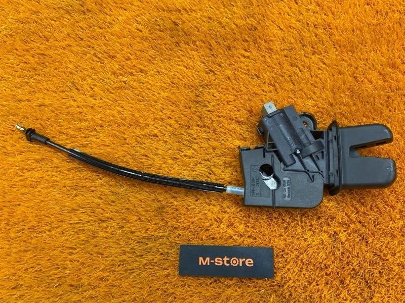 Замок багажника Volkswagen Jetta 2006 4F5827505C 1K BVY