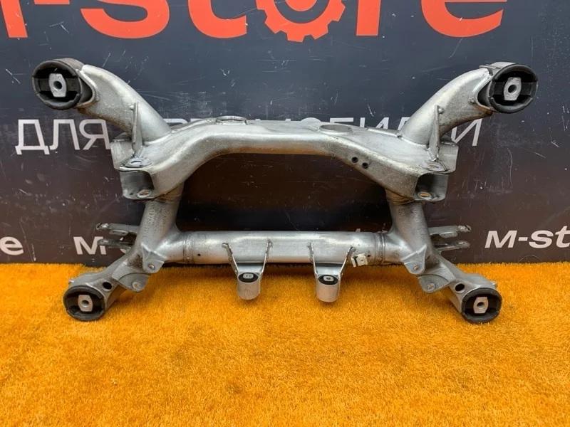 Балка поперечная (подрамник) Bmw 7-Series 2003 33316779789 E65 N62B44A, задняя