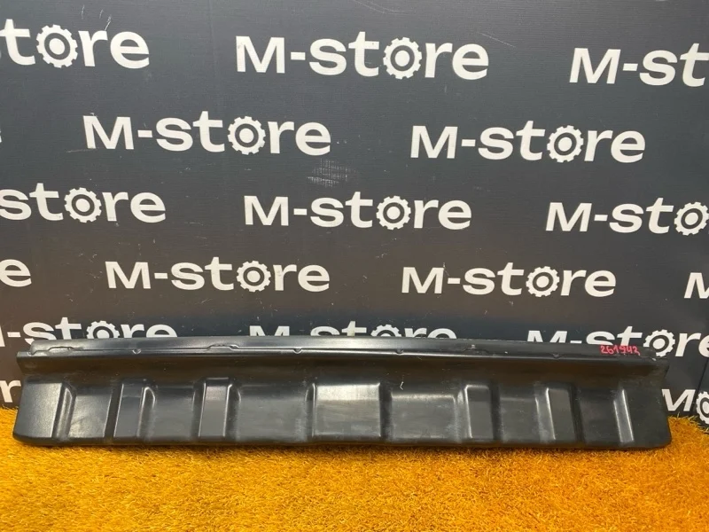 Усилитель бампера Volkswagen Touareg 2011 7P6813231 7P CGRA, задний