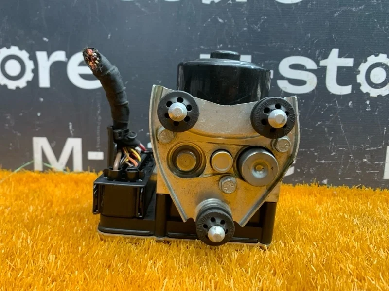 Блок ABS Porsche Cayenne 2013 7P0907379P 958 5502