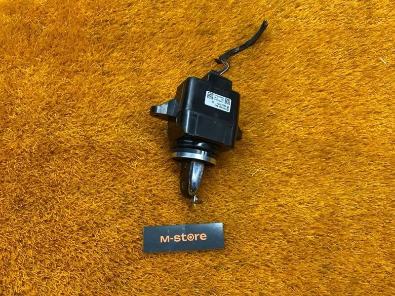 Замок зажигания Volkswagen Touareg 2010 7P6905843 7P CGRA