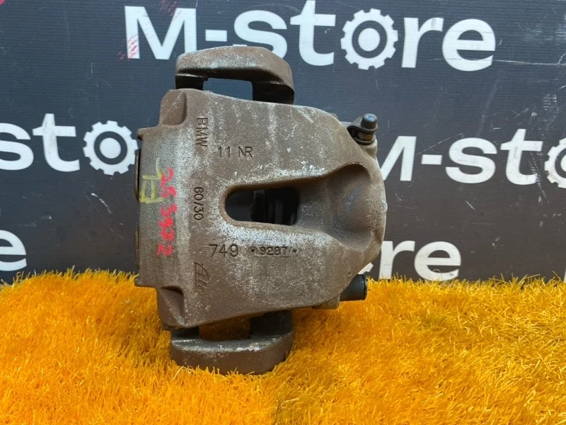 Суппорт Bmw X5 2009 34116776783 E70 N52B30, передний левый