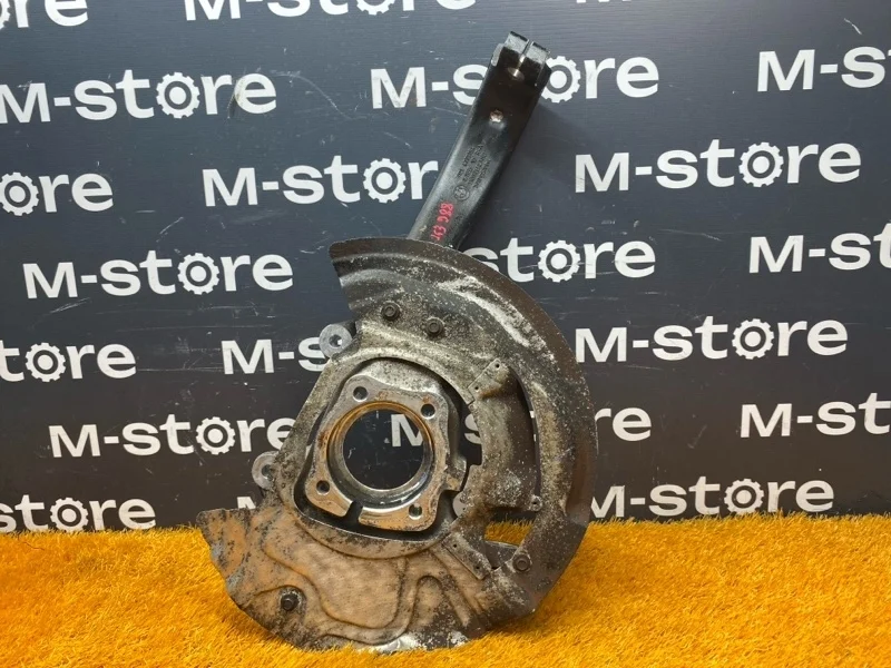 Кулак поворотный Bmw X5 2009 31216773784 E70 N52B30, передний правый