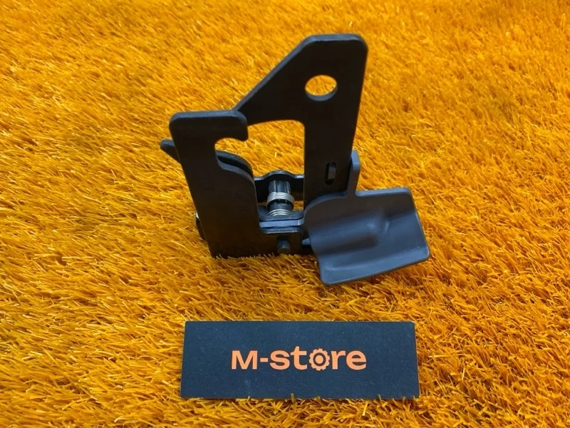 Замок капота Mercedes-Benz C-Class 2014 A2188800064 W205 274.920