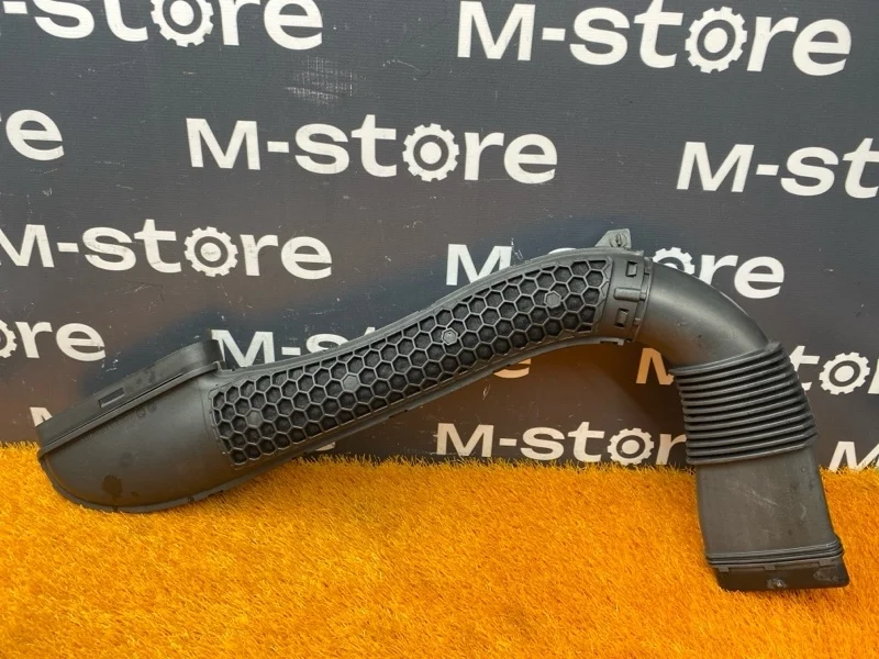 Патрубок воздушного фильтра Mercedes-Benz C-Class 2014 A2740900582 W205 274.920