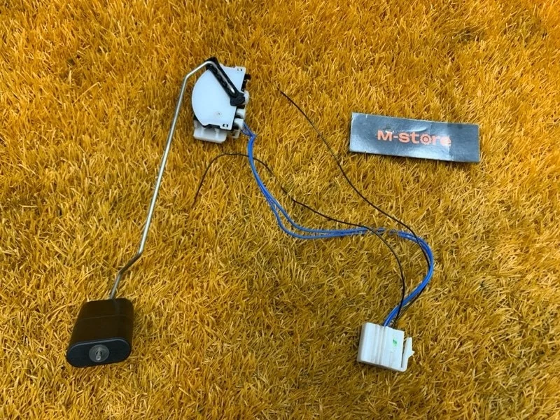 Датчик уровня топлива Bmw 5-Series 2012 7319509 F10 N47D20C