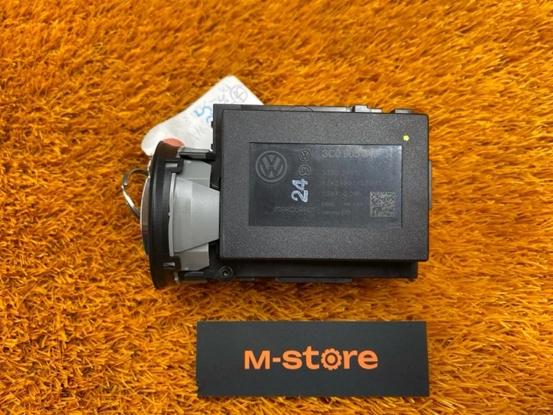 Замок зажигания Volkswagen Passat 2007 3C0905843R B6 BVY