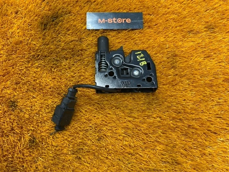Замок капота Audi Q3 2012 8U0823509 8U CPSA