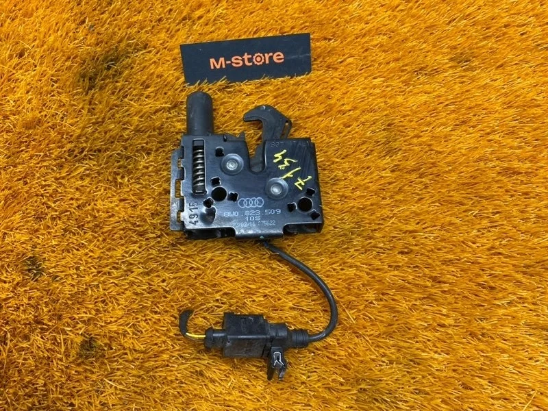 Замок капота Audi A4 2016 8W0823509 B9/8W CVKB