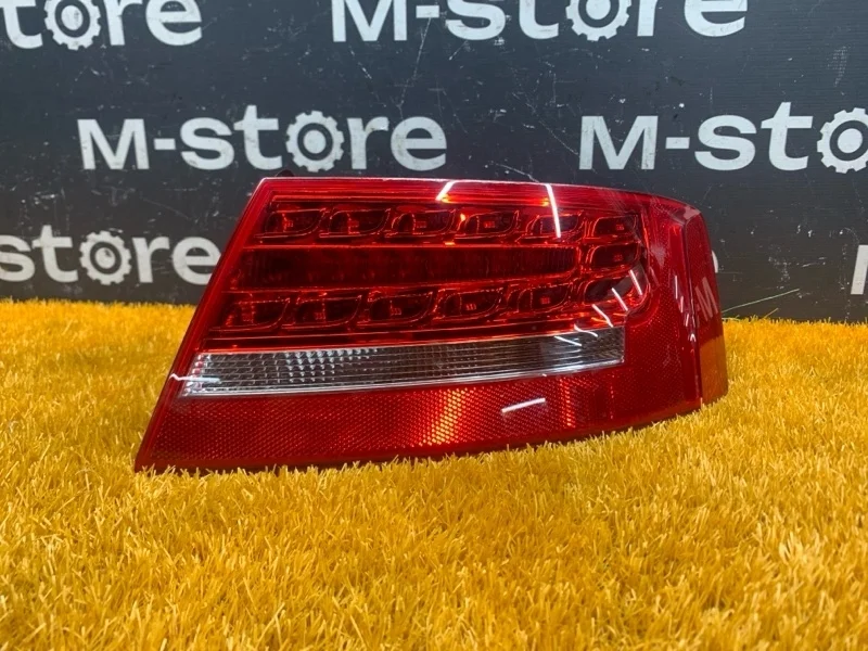 Фонарь задний Audi A5 2010 8T8945096D 8T CDN, правый