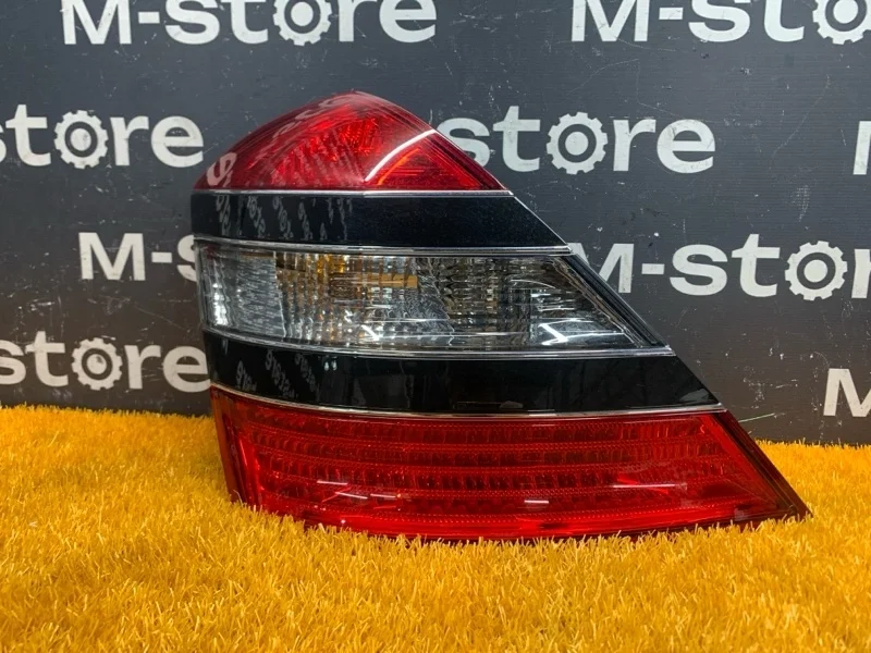 Фонарь задний Mercedes-Benz S-Class 2007 A2218200164 W221 273.961, левый