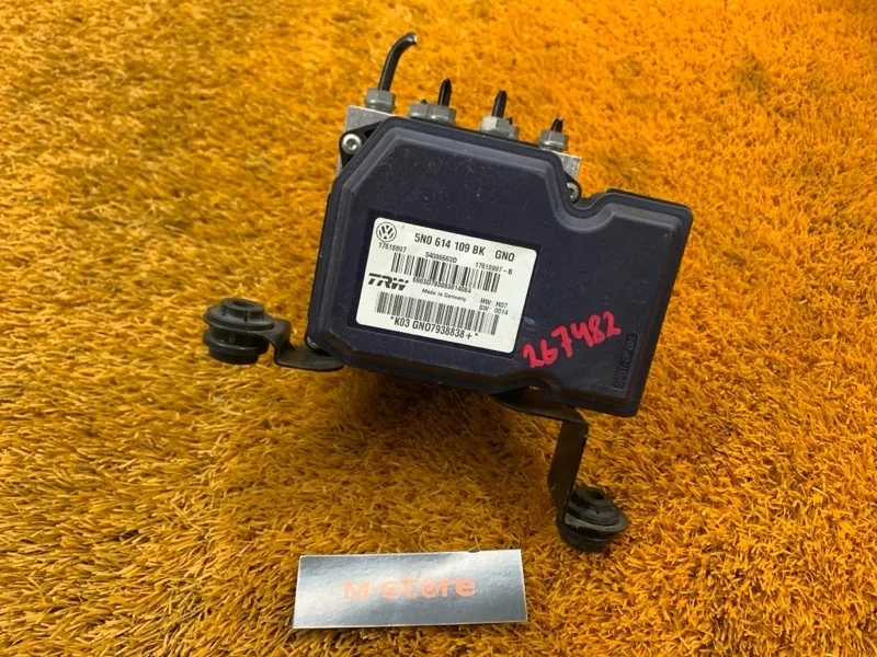 Блок ABS Audi Q3 2012 5N0614109BK 8U CPSA