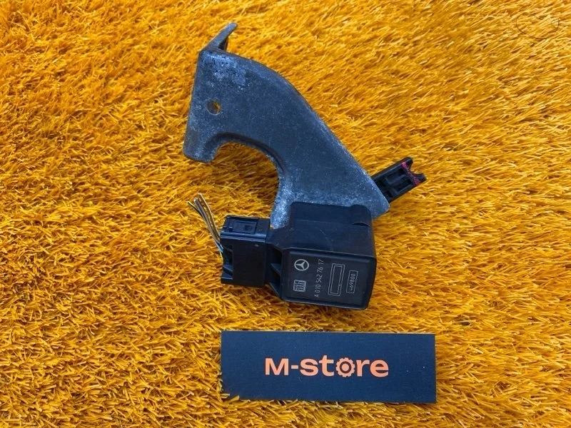 Датчик высоты дорожного просвета Mercedes-Benz S-Class 1998 A0105427617 W220 112.944, задний