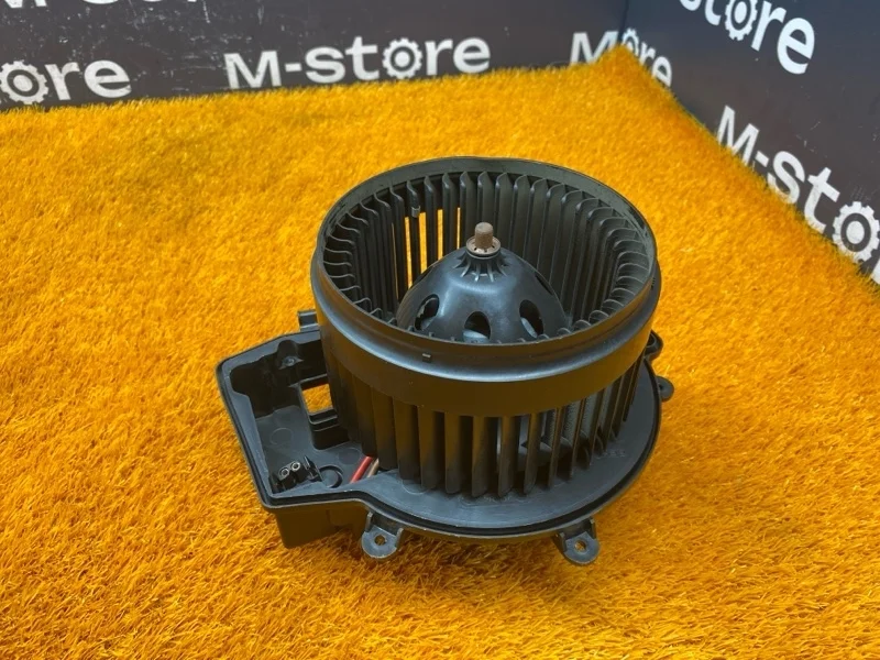 Мотор печки Mercedes-Benz C-Class 2001 A2038202614 W203 111.951