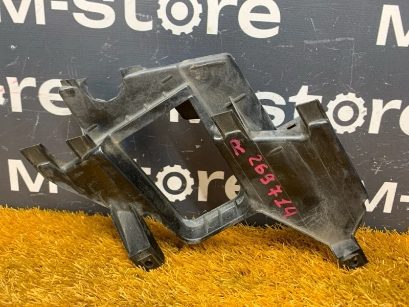 Кронштейн фары Bmw 7-Series 2003 63126917316 E65 N62B36A, правый