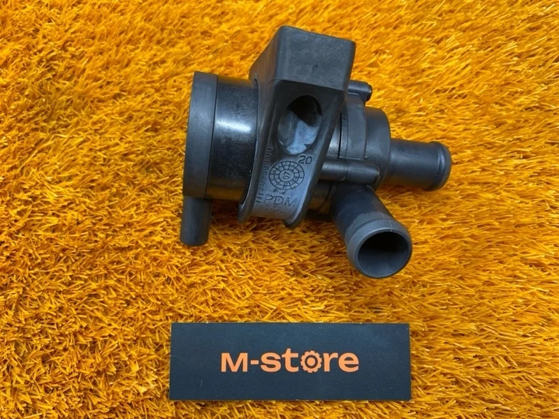 Помпа дополнительная Audi A4 2009 06H965561 B8/8K CDN