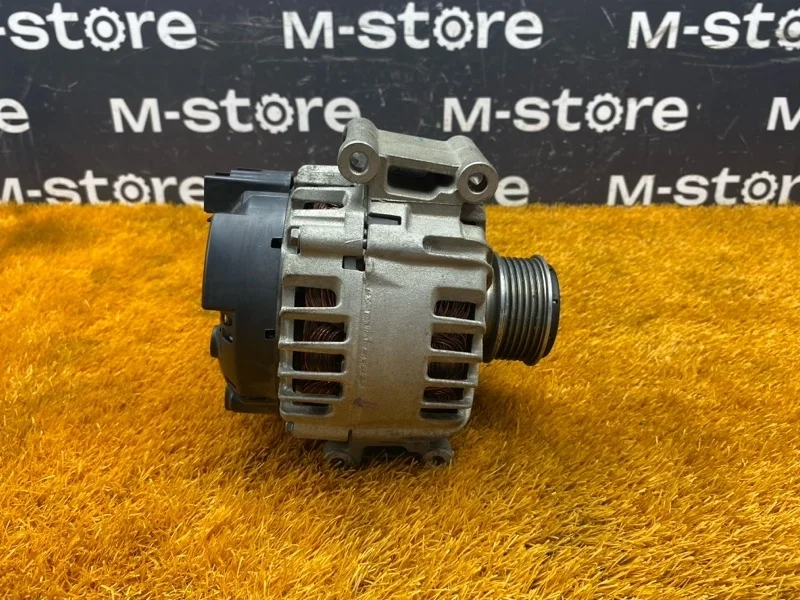 Генератор Audi Q5 2010 06E903016S 8R CAL