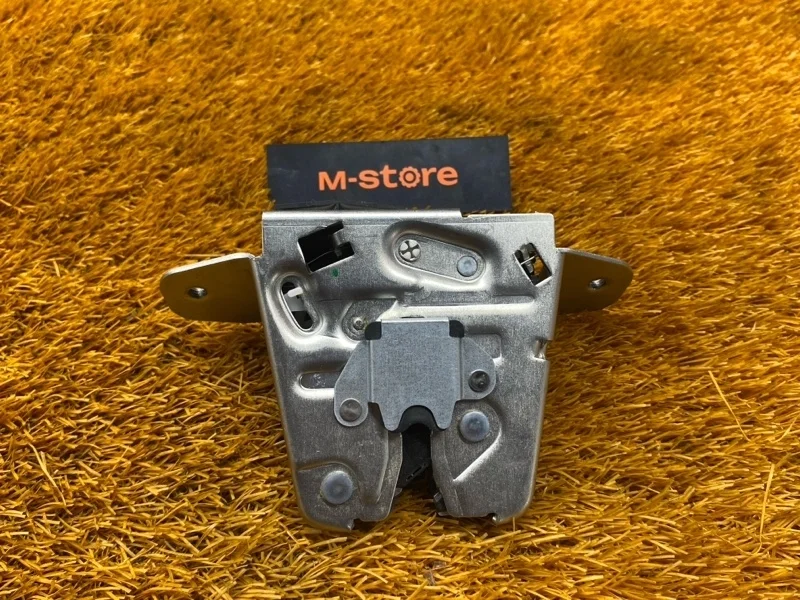 Замок багажника Mercedes-Benz Glk-Class 2010 A2047400435 X204 272.948