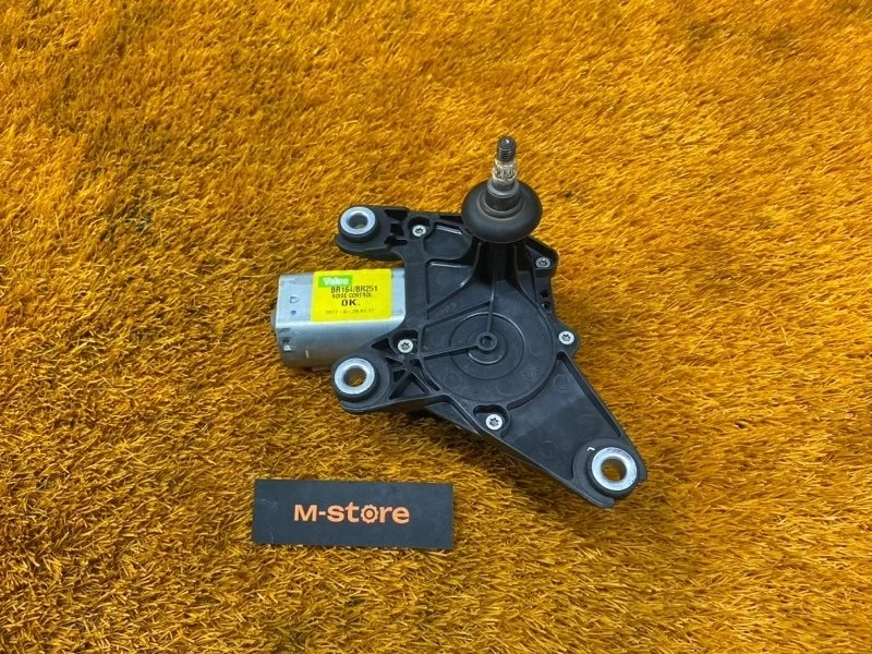 Мотор стеклоочистителя Mercedes-Benz M-Class 2011 A2518200042 W164 272.967, задний