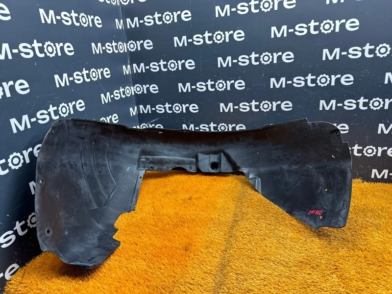 Подкрылок Audi A4 2004 8E0821171B B6/8E AMB, передний левый