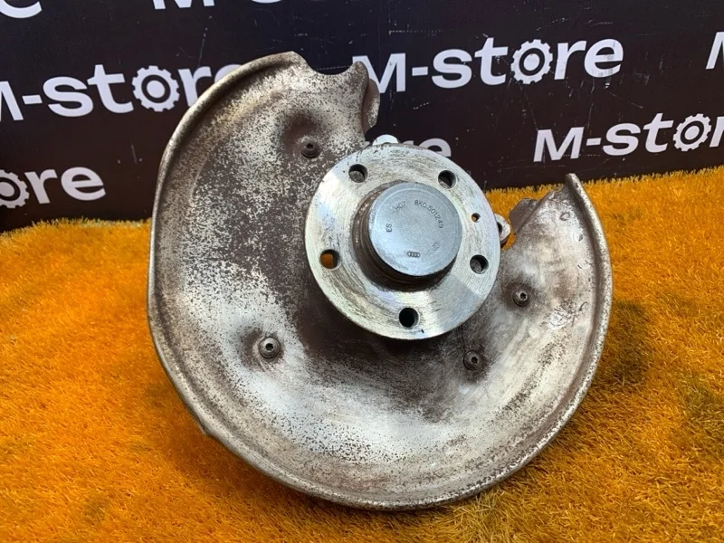 Ступица Audi A4 2012 8K0505431AP B8/8K CDNB, задняя левая