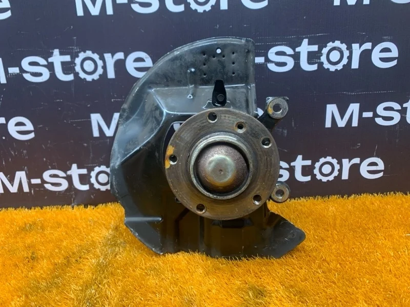 Ступица Bmw 3-Series 2000 31211096429 E46 M52B20 (206S4), передняя левая