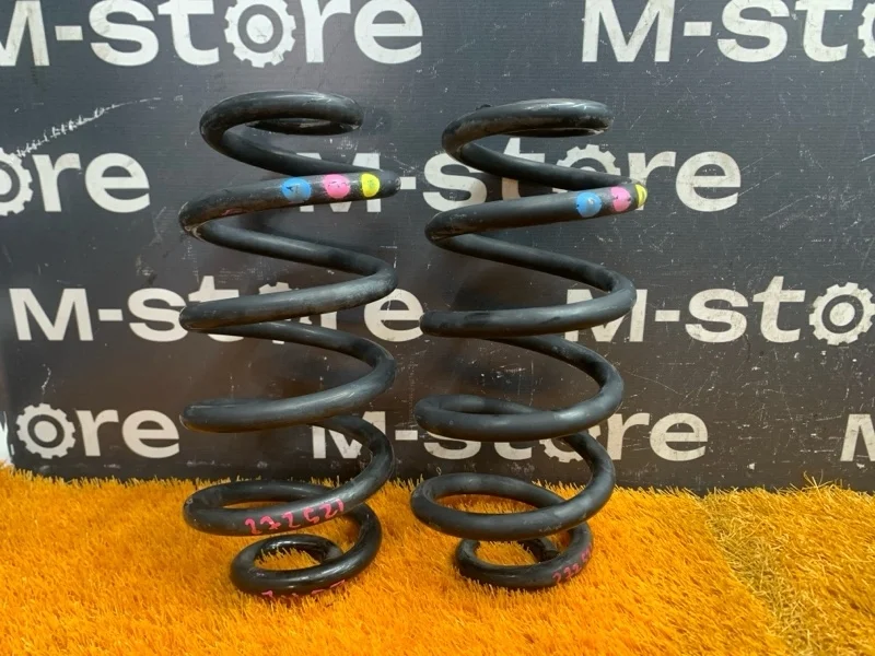 Пружина Audi A6 2006 4F0511115BQ C6/4F BDW, задняя
