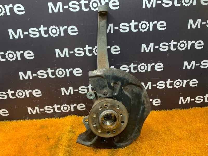 Ступица Mercedes-Benz M-Class 2011 A1643302220 W164 272.967, передняя правая