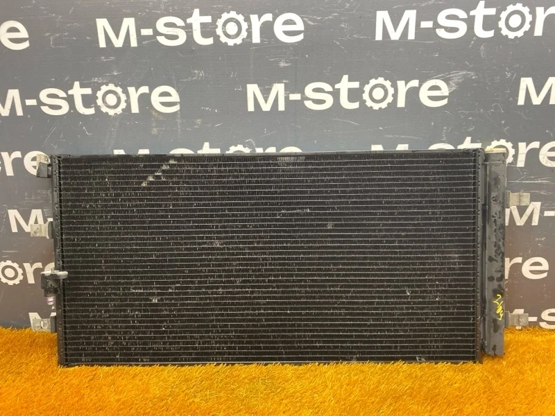 Радиатор кондиционера Audi Q5 2011 8K0260401T 8R CDN