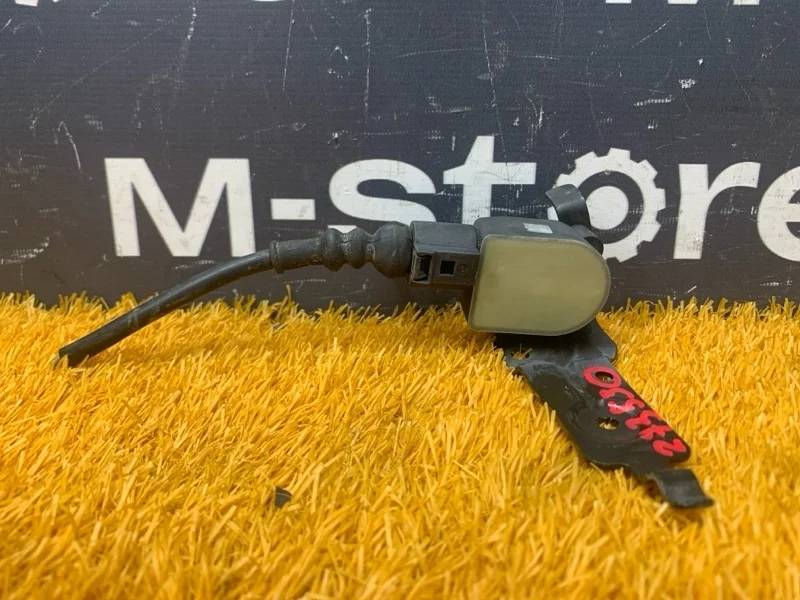 Датчик высоты дорожного просвета Audi A6 2006 1T0907503 C6/4F BDW, передний