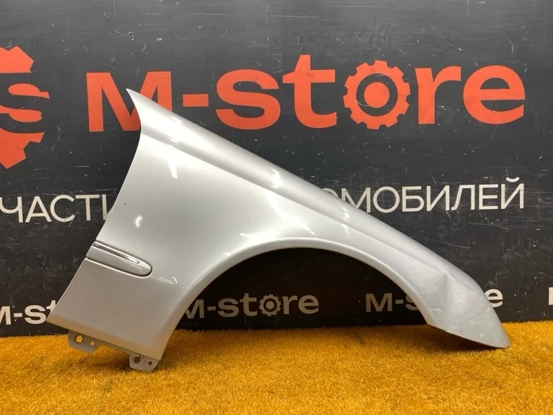 Крыло Mercedes-Benz E-Class 2008 A2118801418 W211 272.943, переднее правое
